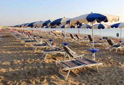 spiaggia hotel abruzzo pineto